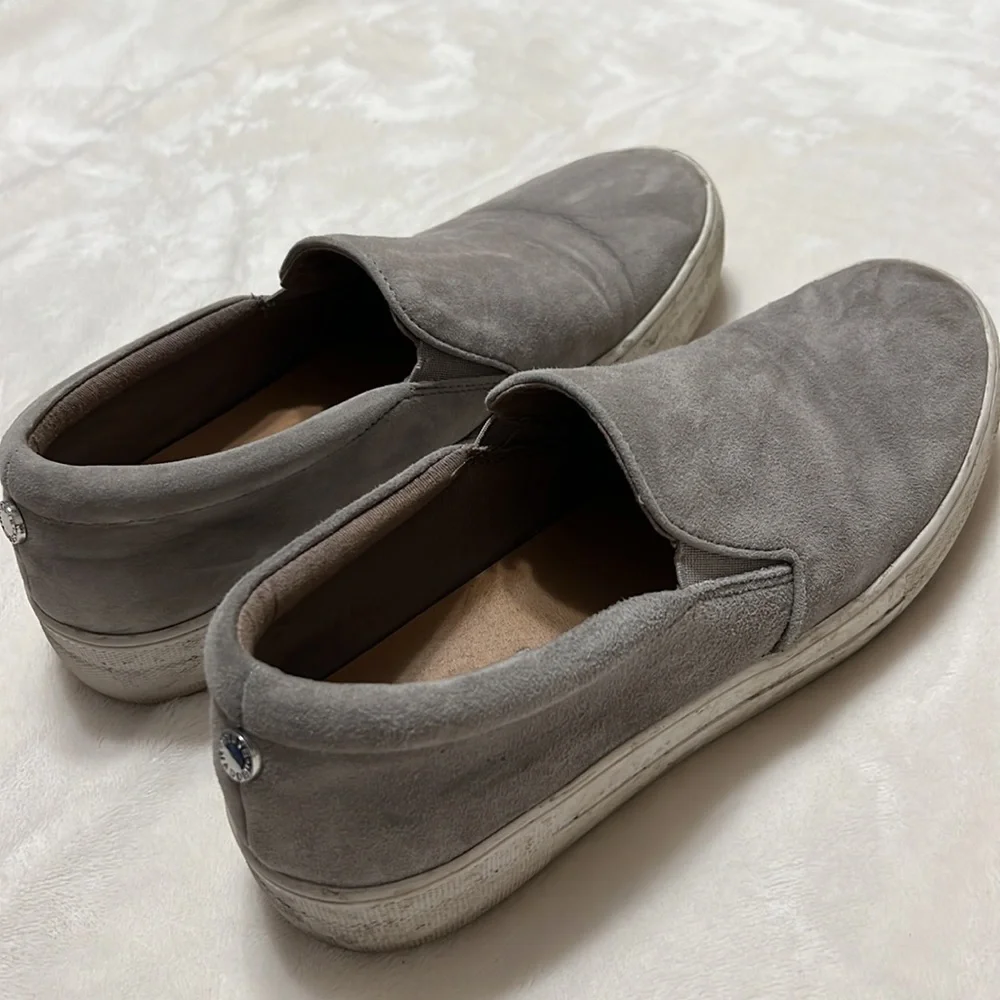 Steve Madden Womens Slip On Shoes Size 9 - Picture 2 of 4